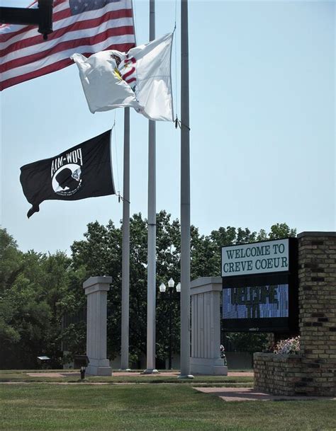 THE BEST Accommodation in Creve Coeur, IL .